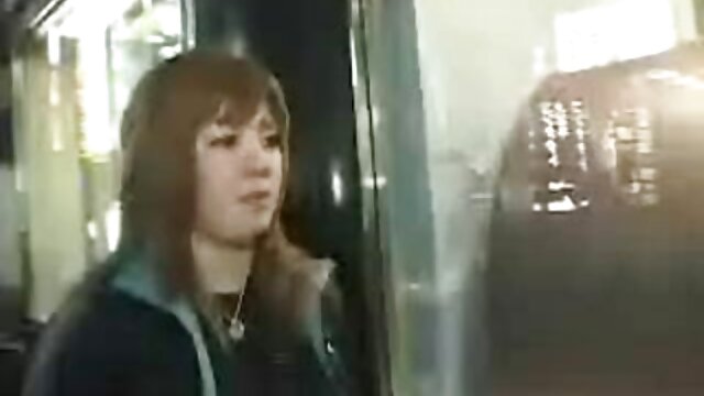 Najlepšie porno :  Hra twister sa rýchlo zmení na brutálnu penetráciu zadkom Zadarmo videoklipy 
